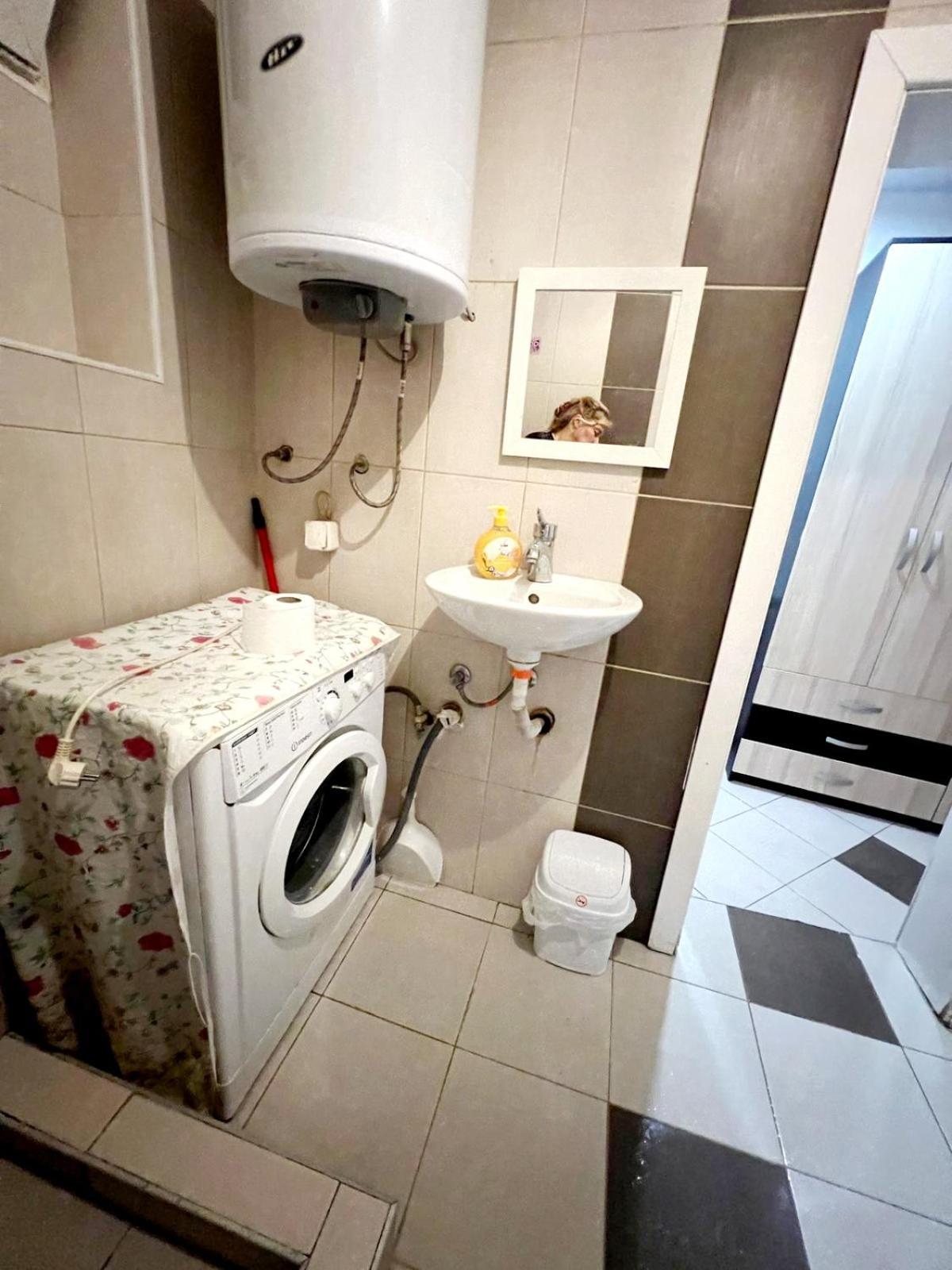 Sany Apartment *